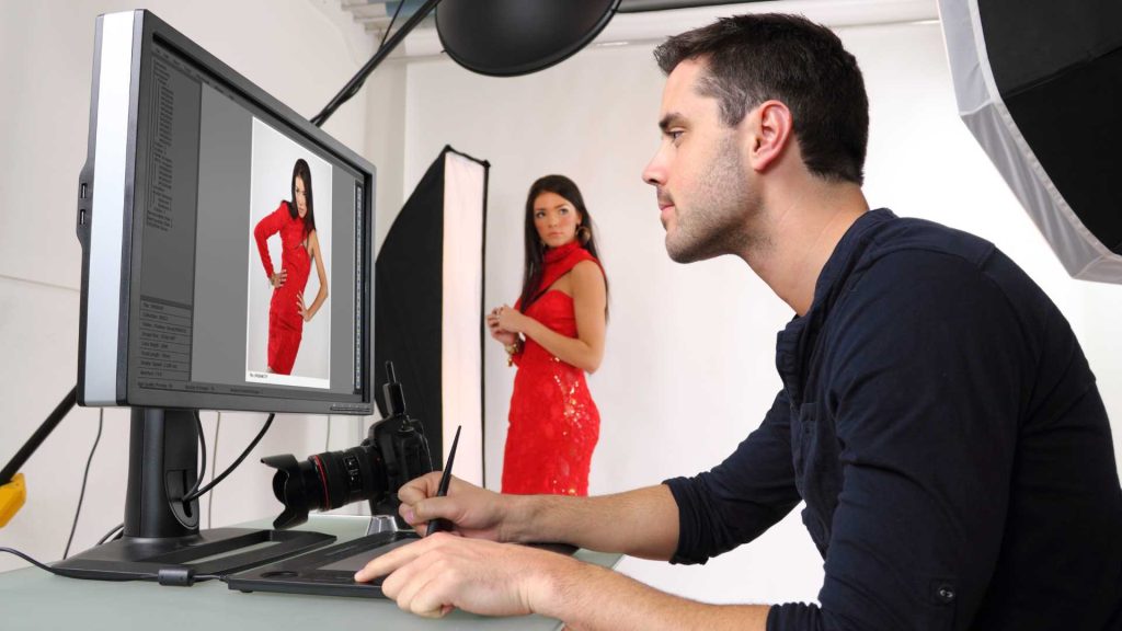 Ghost Mannequin Photo Editing Company Featured image